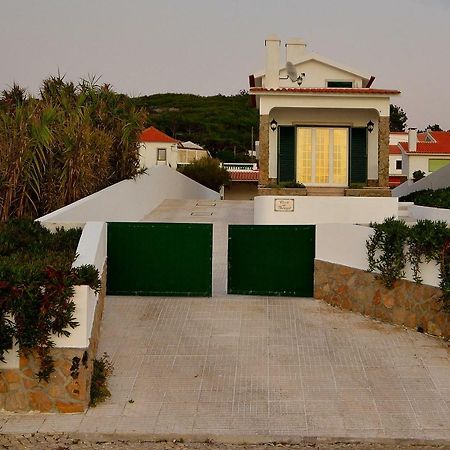 Villa Over The Ocean In Magoito-辛特拉 外观 照片