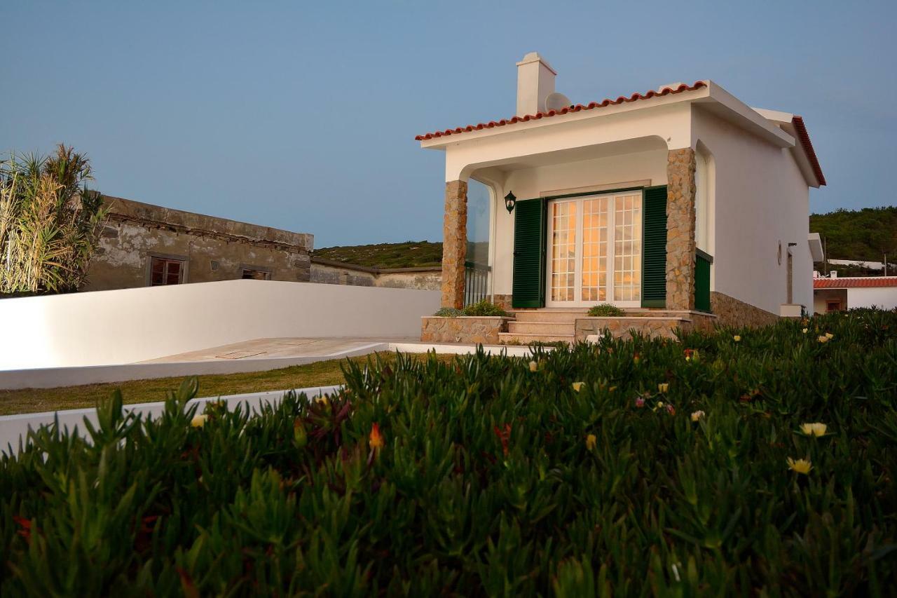 Villa Over The Ocean In Magoito-辛特拉 外观 照片