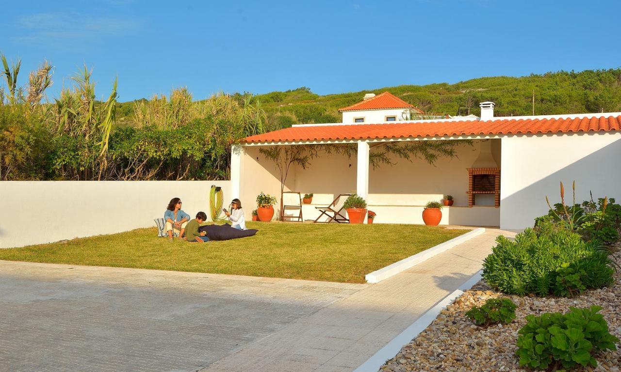 Villa Over The Ocean In Magoito-辛特拉 外观 照片